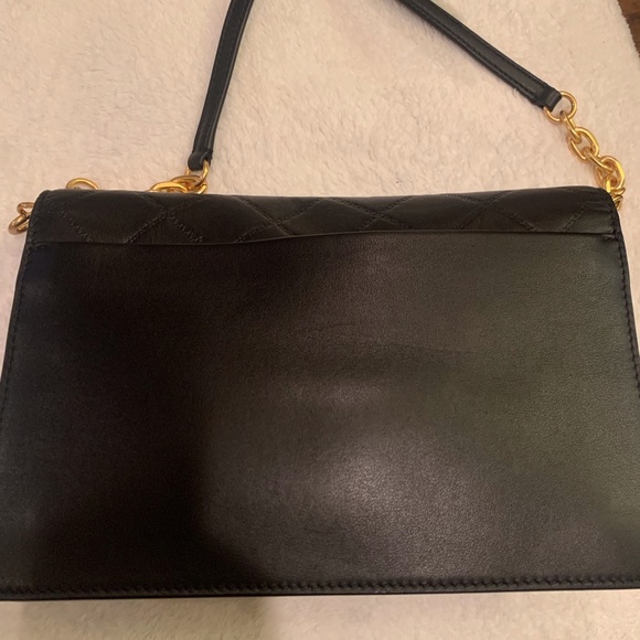 Tory Burch Georgia Turn - lock large black leather bag - Picture 14 of 16